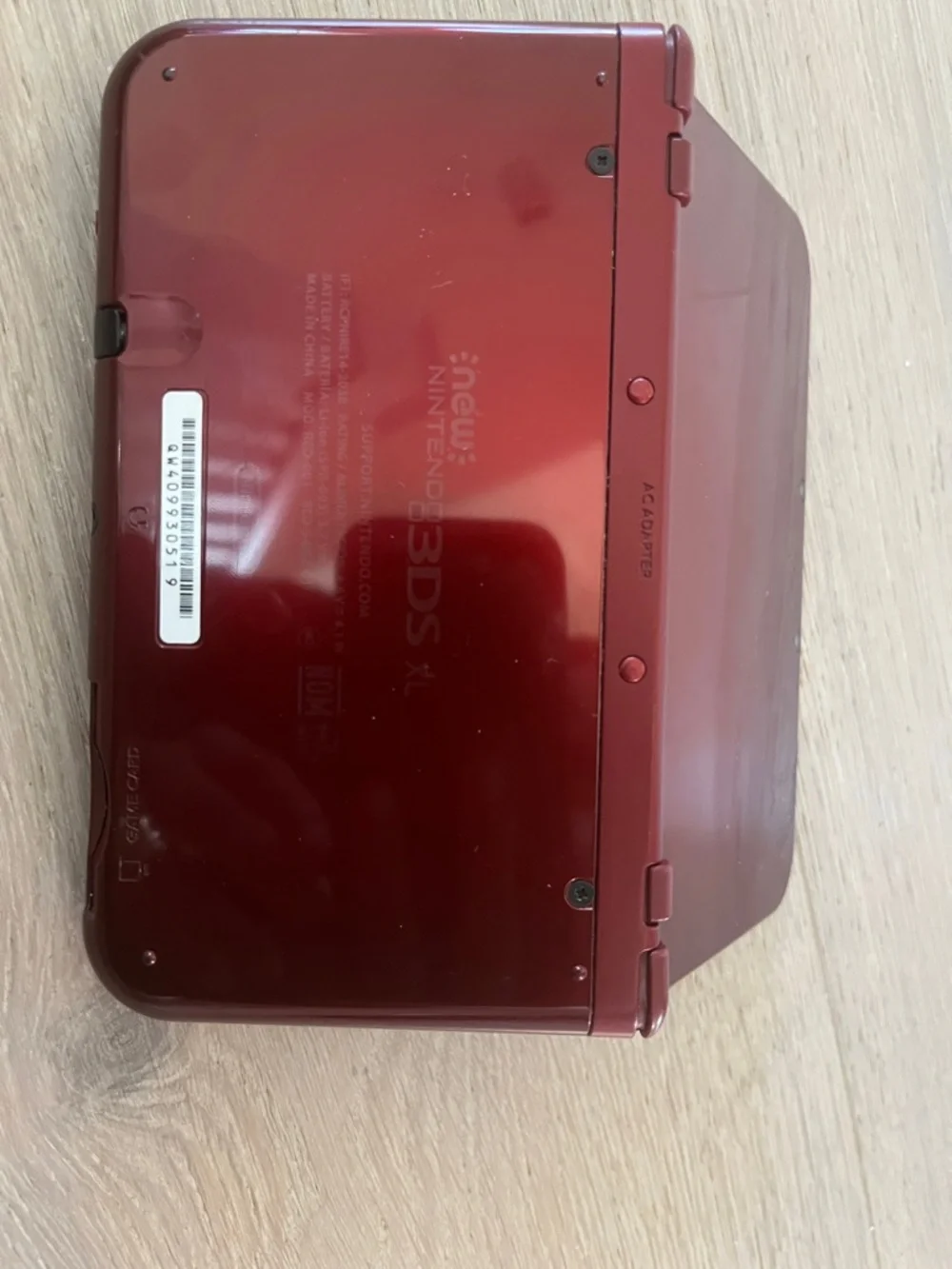 Nintendo 3DS XL Handheld Console - Crimson Red